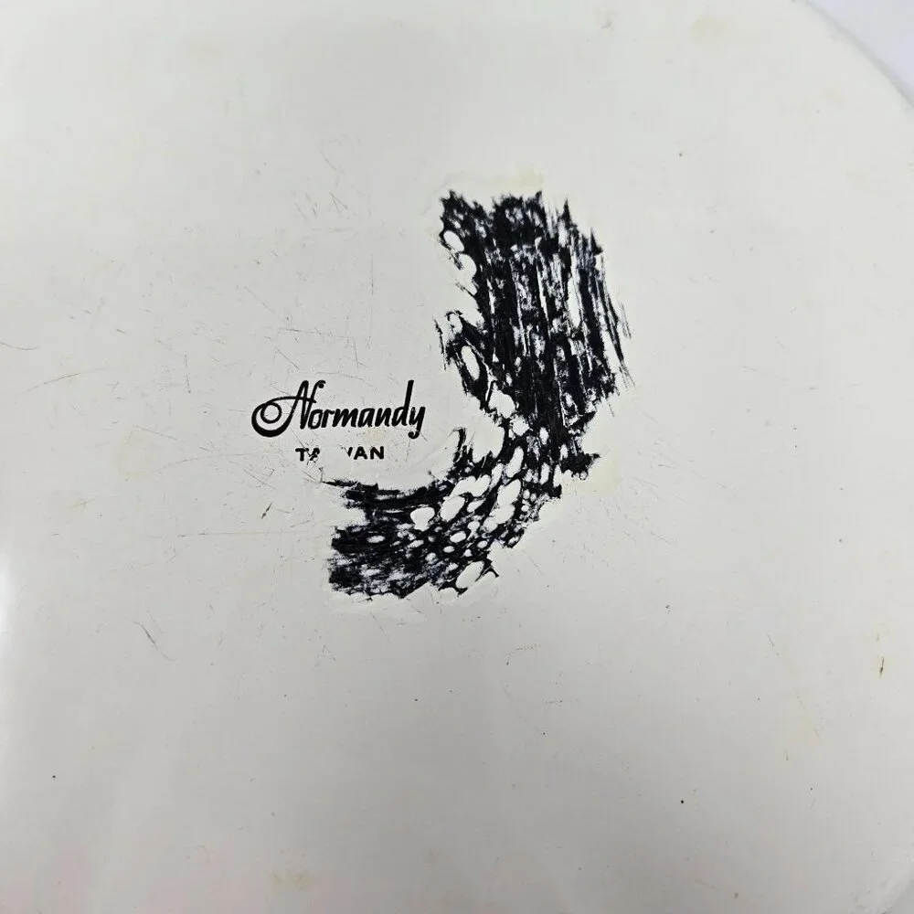 Vintage Normandy Taiwan Lily Floral Enamelware Casserole Dish With Lid & Brass H